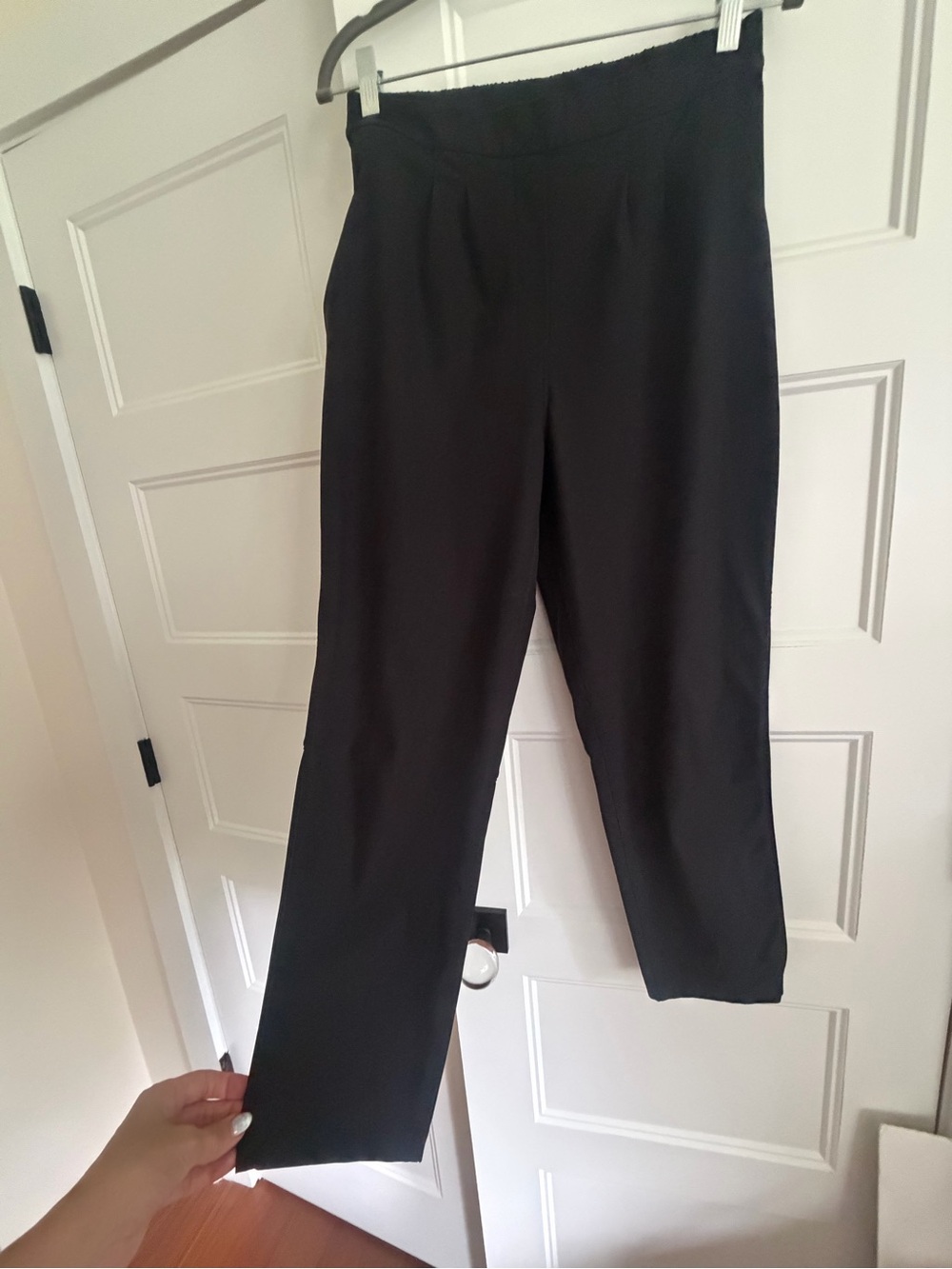 lululemon athletica Black Cropped Straight-Leg Pants